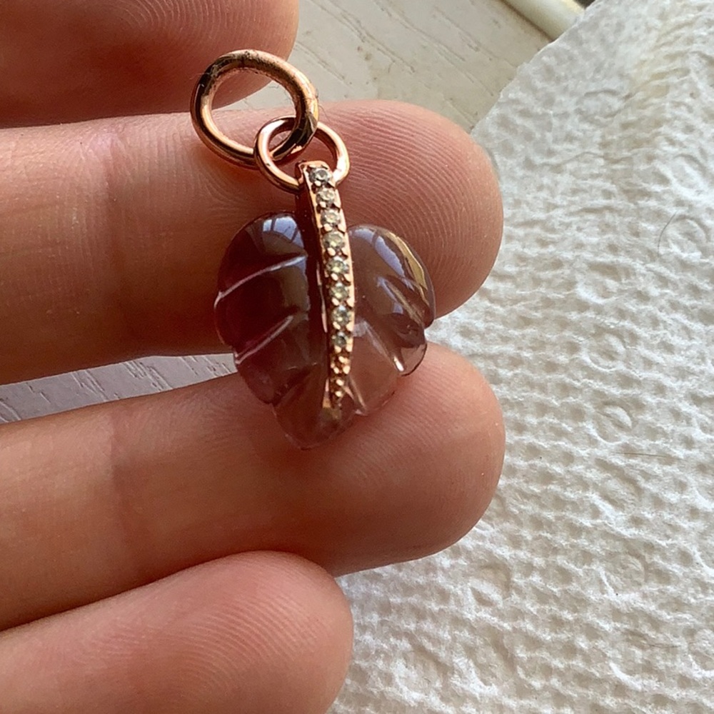 Pandora leaf rose gold